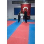 Karateciler kuşak atladı