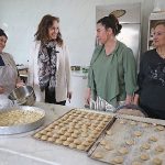 Başkan Ünsal’dan üreten kadınlara destek ziyareti